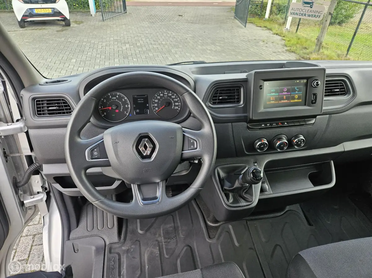 Tijhof Oprijwagen T35 2.3 dCi 165 zeer netjes