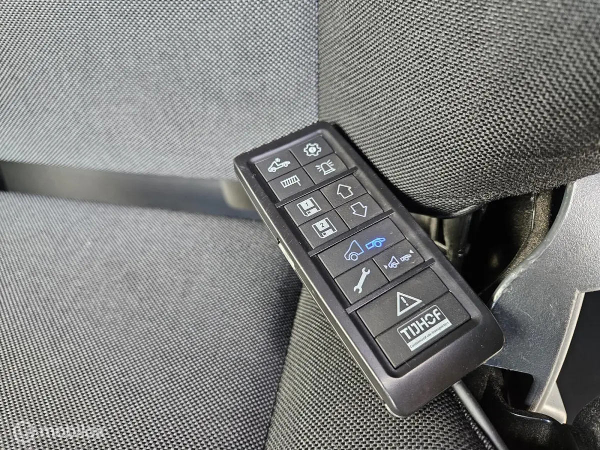 Tijhof Oprijwagen T35 2.3 dCi 165 zeer netjes