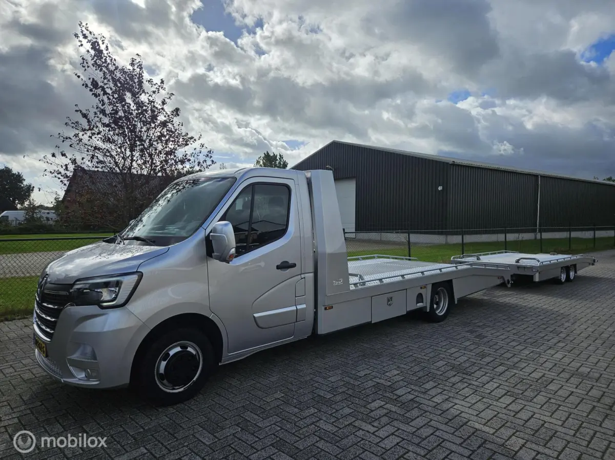 Tijhof Oprijwagen T35 2.3 dCi 165 zeer netjes