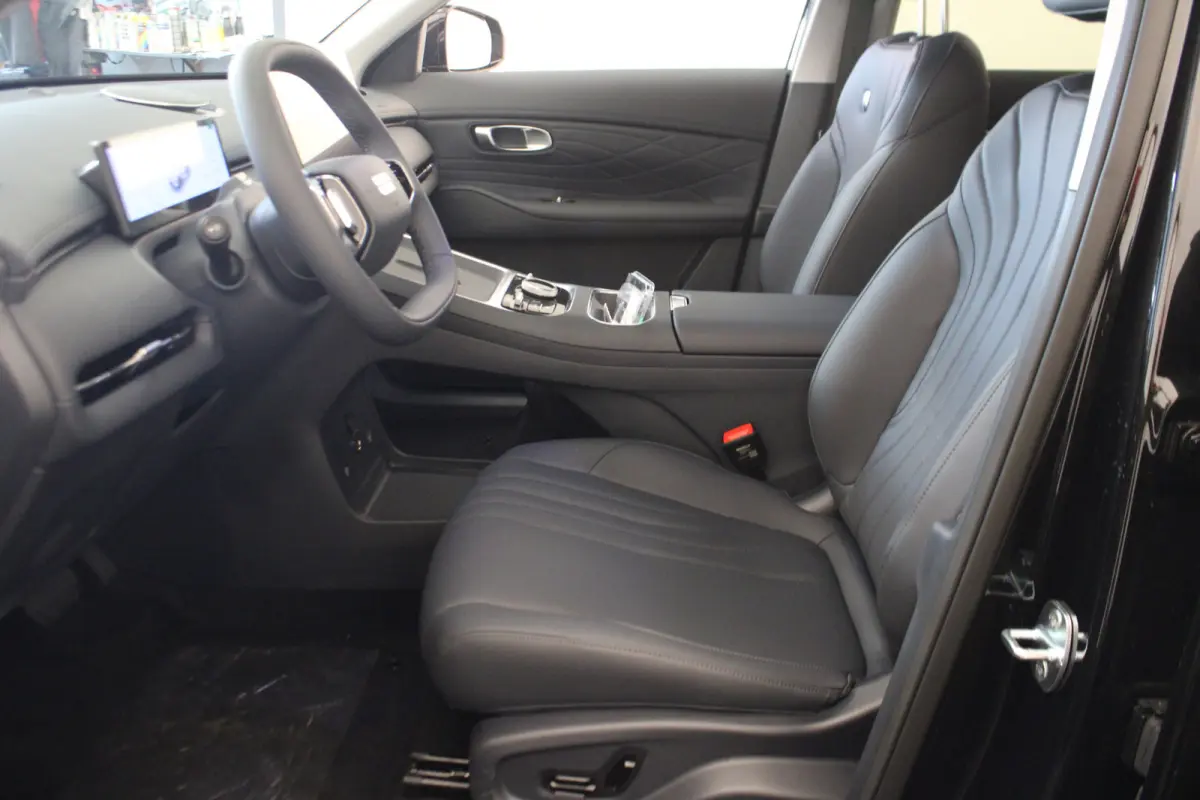 1.5 Pro |Plug in Hybrid|83km Elektrisch|