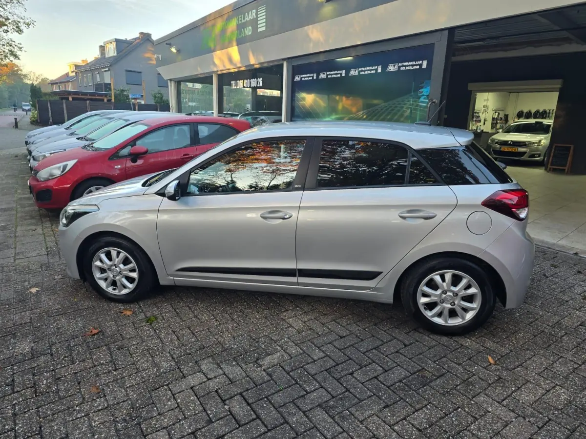 1.0 T-GDI Go! 2016 | 2E EIGENAAR | 3/6 OF 12MND GARANTIE | NAVI | CAMERA | LMV |