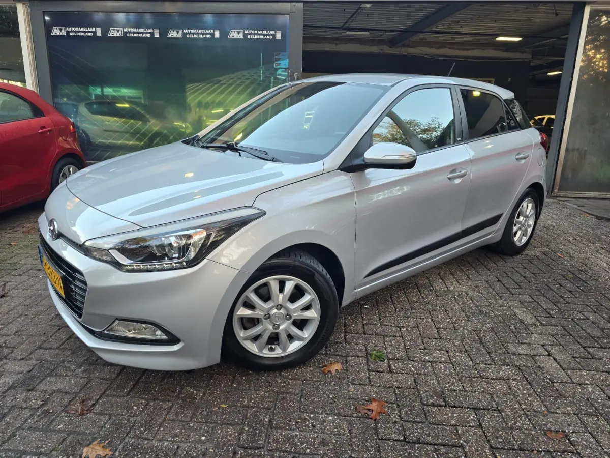 1.0 T-GDI Go! 2016 | 2E EIGENAAR | 3/6 OF 12MND GARANTIE | NAVI | CAMERA | LMV |