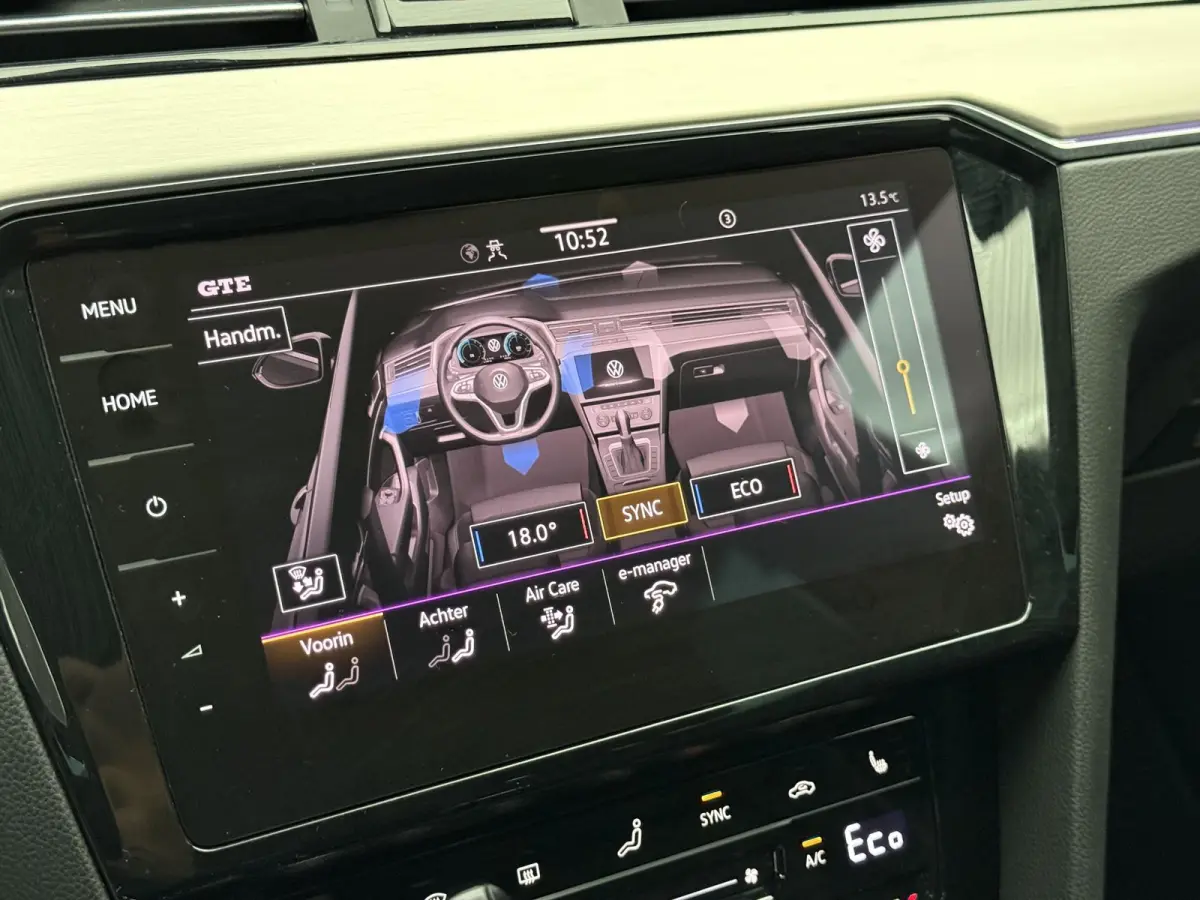 1.4 TSI PHEV GTE Business Pano| Head up