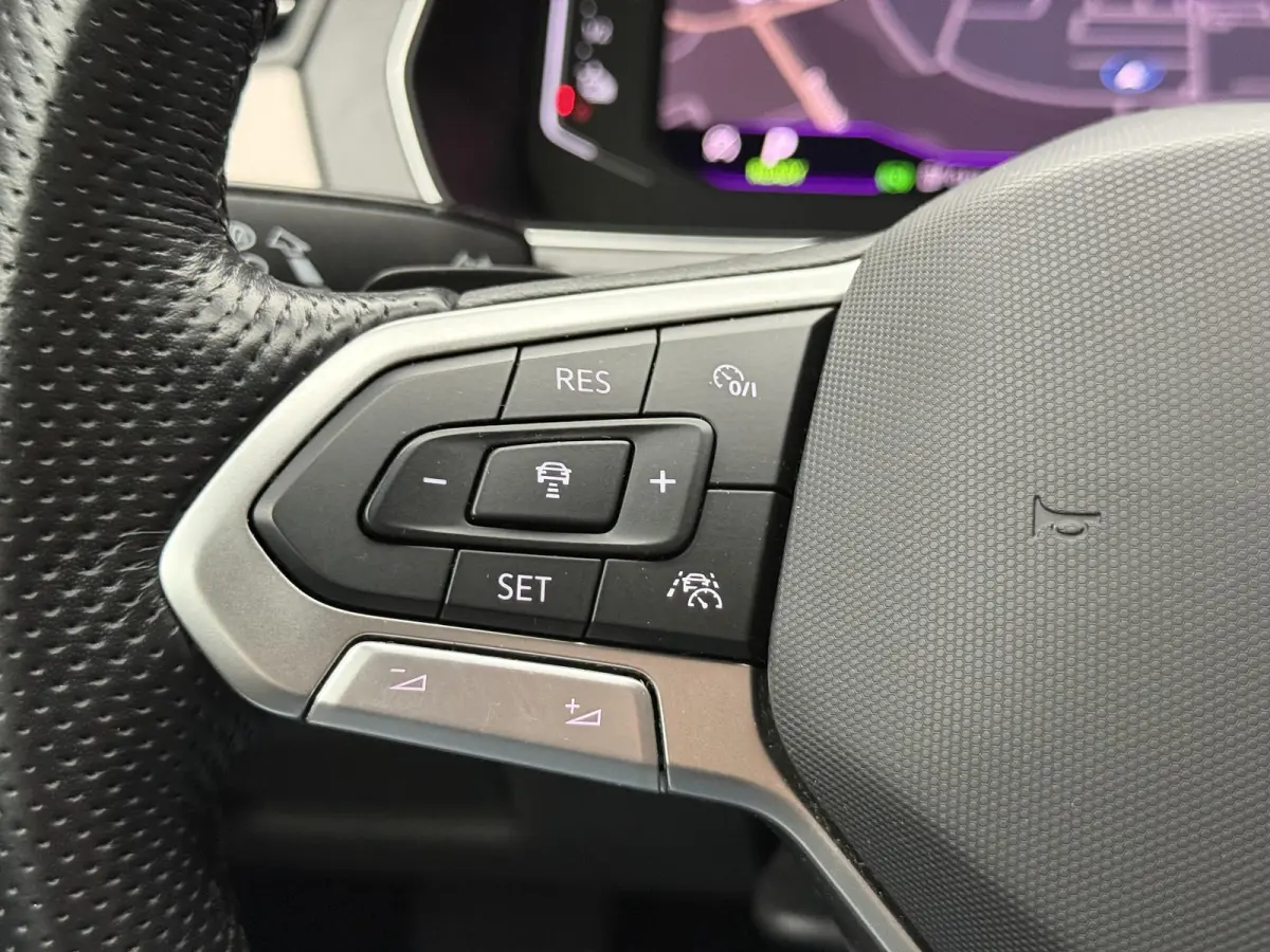 1.4 TSI PHEV GTE Business Pano| Head up