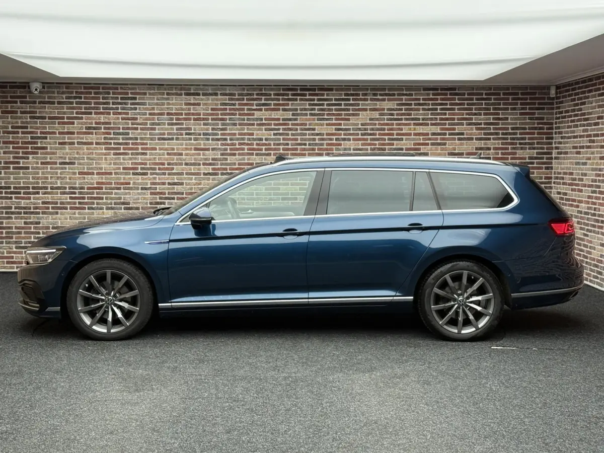 1.4 TSI PHEV GTE Business Pano| Head up
