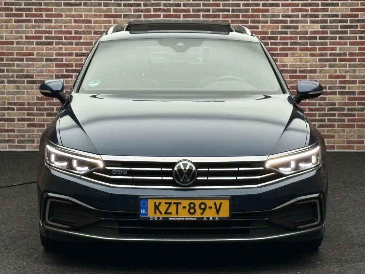 1.4 TSI PHEV GTE Business Pano| Head up