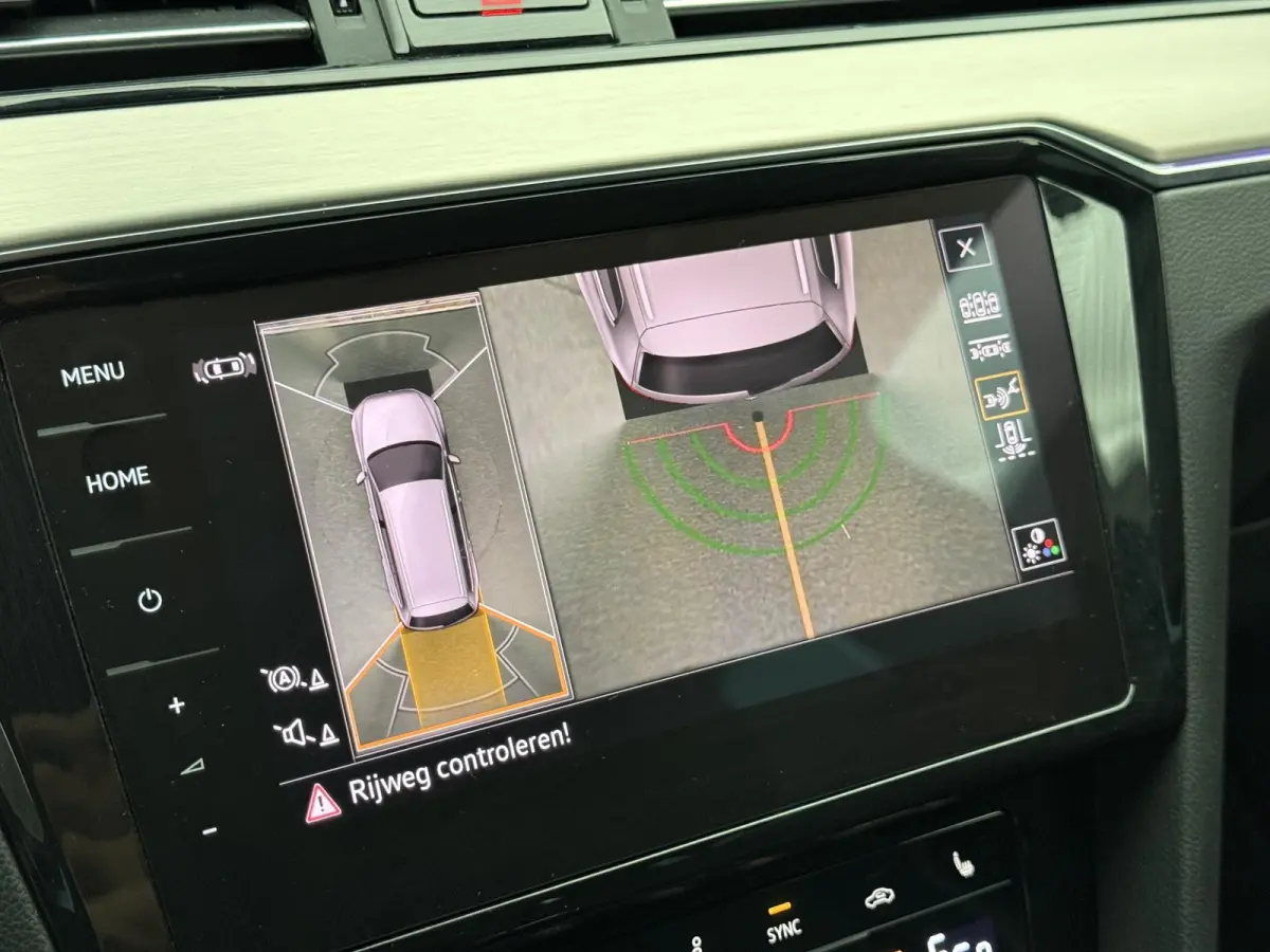 1.4 TSI PHEV GTE Business Pano| Head up