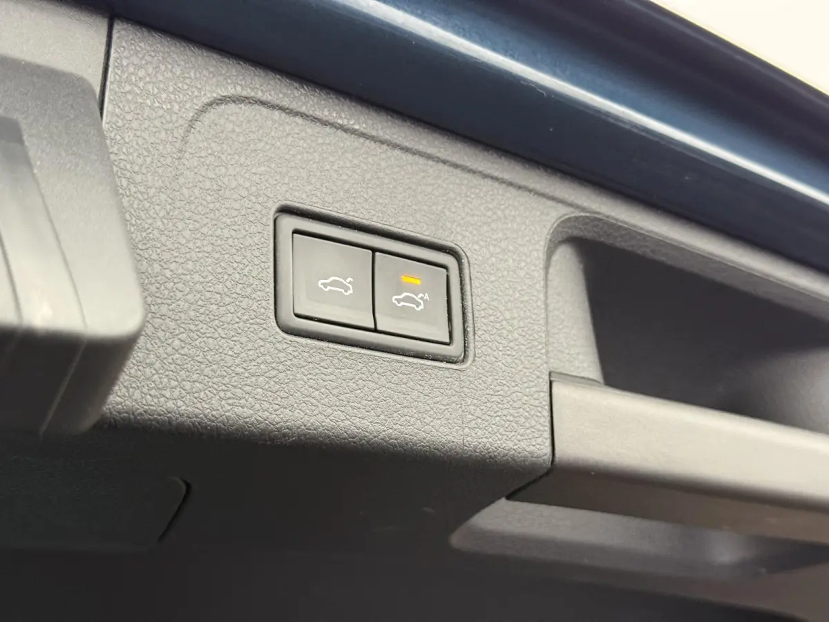 1.4 TSI PHEV GTE Business Pano| Head up