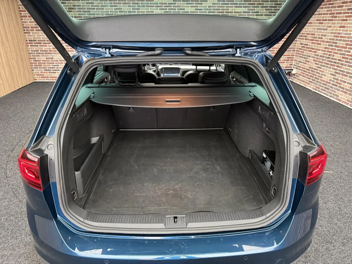 1.4 TSI PHEV GTE Business Pano| Head up