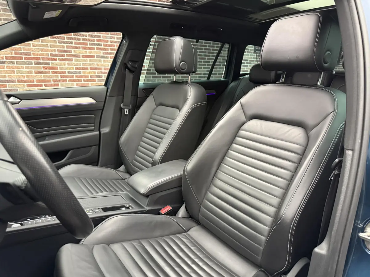 1.4 TSI PHEV GTE Business Pano| Head up