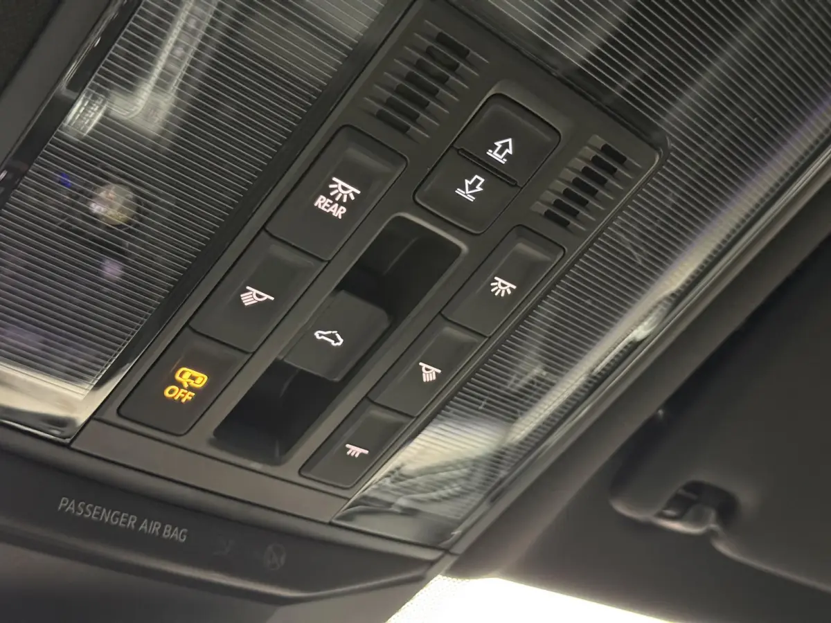 1.4 TSI PHEV GTE Business Pano| Head up