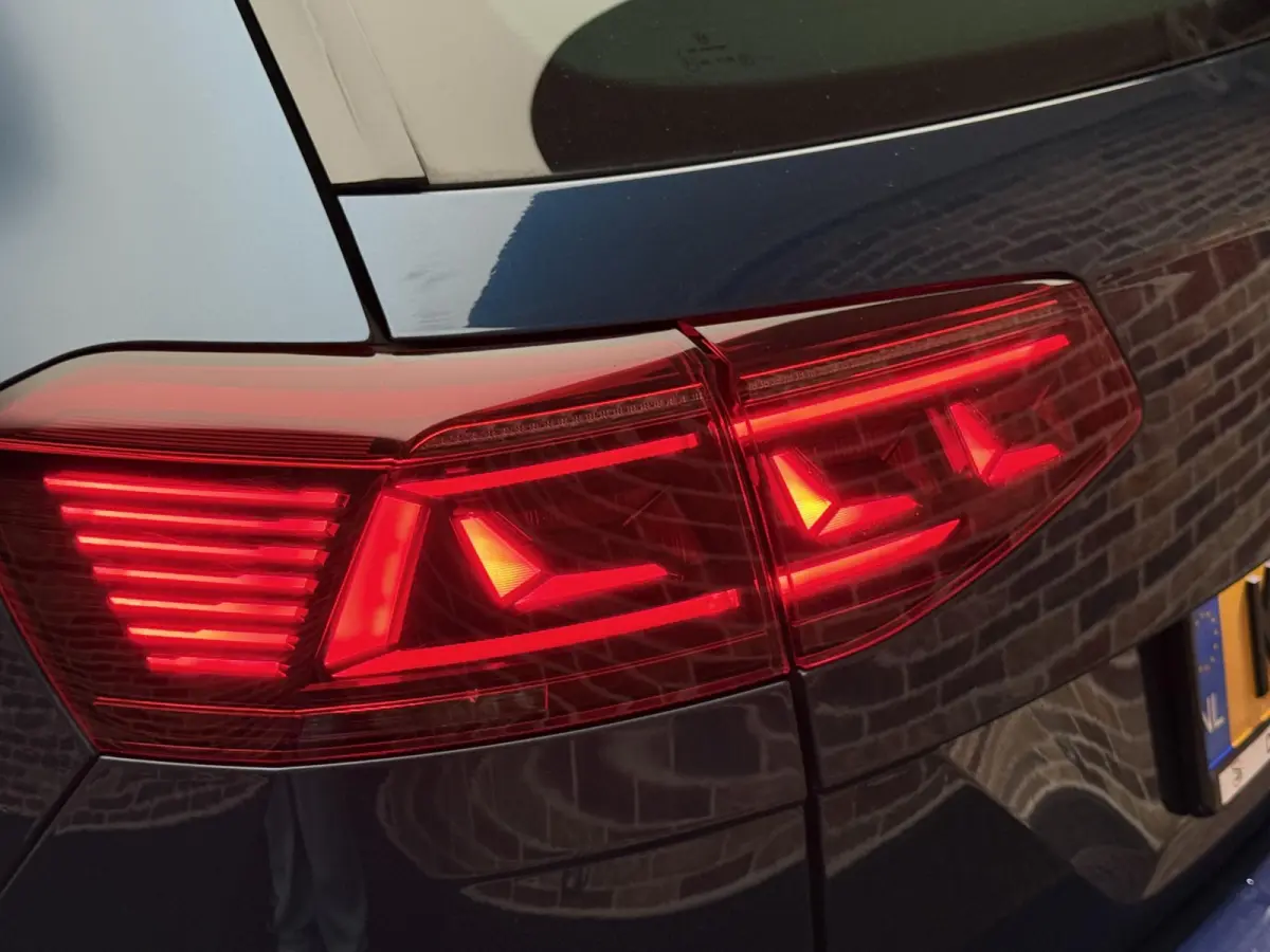 1.4 TSI PHEV GTE Business Pano| Head up