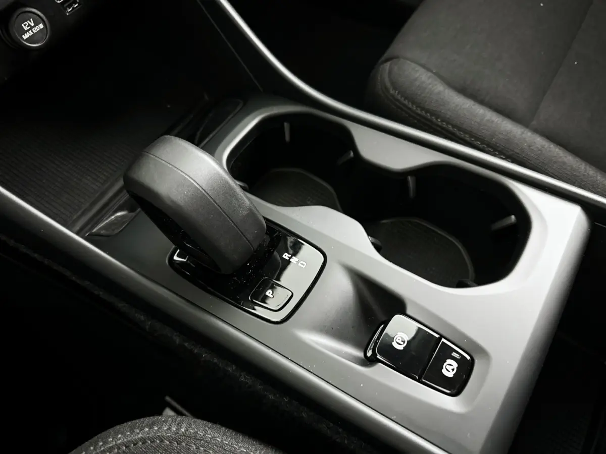 T2 Momentum | Parkeercamera | Stoel- en Stuurverwarming | Cruise control