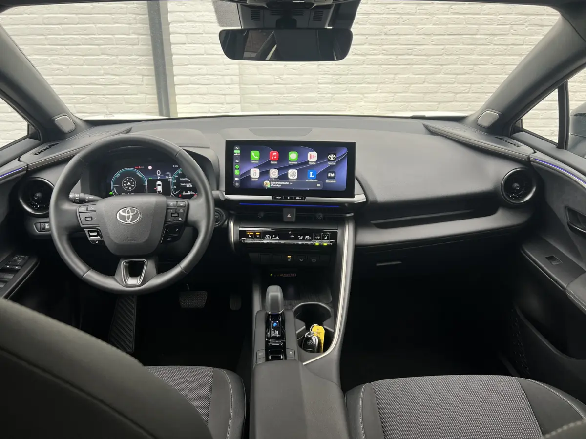 2.0 Plug-in Hybrid 220 Executive | JBL | ACC | Premium LED | Camera