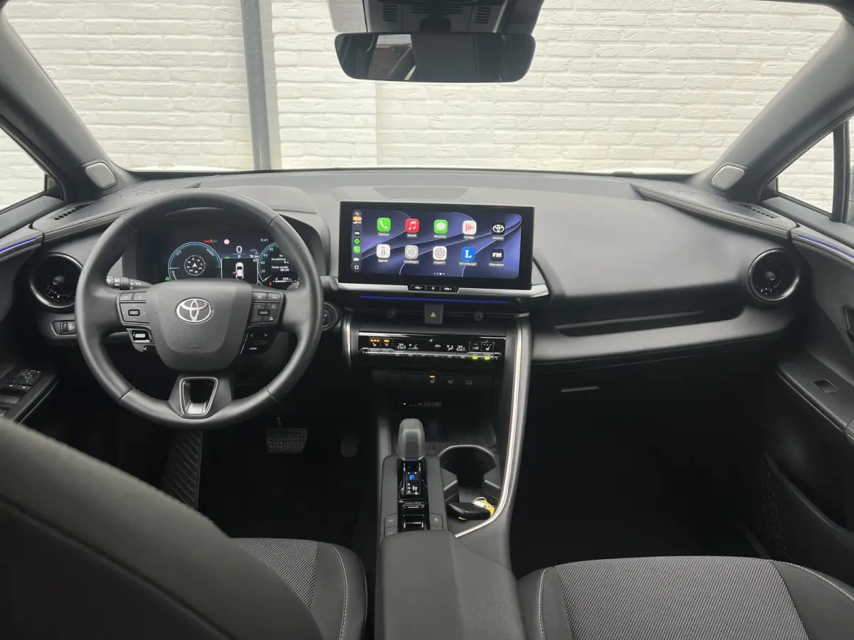 2.0 Plug-in Hybrid 220 Executive | JBL | ACC | Premium LED | Camera
