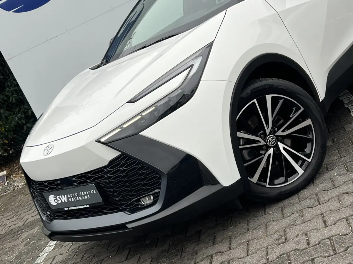 2.0 Plug-in Hybrid 220 Executive | JBL | ACC | Premium LED | Camera