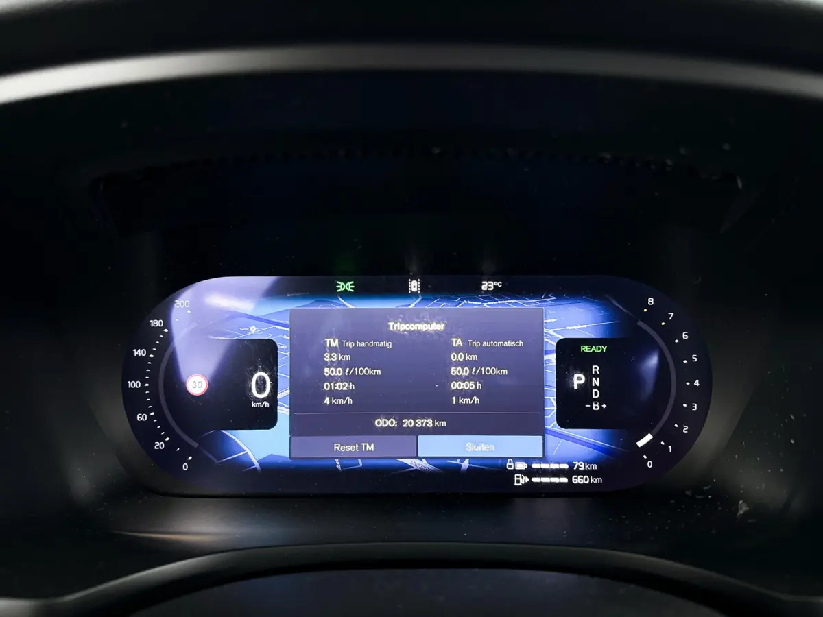 T8 Plug-in hybrid AWD Plus Dark | 360° camera | Harman Kardon | Stoel- en stuurverwarming | Trekhaak