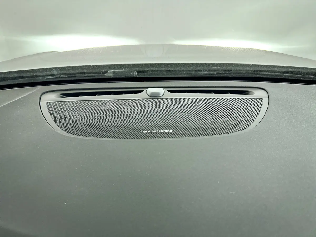 T8 Plug-in hybrid AWD Plus Dark | 360° camera | Harman Kardon | Stoel- en stuurverwarming | Trekhaak