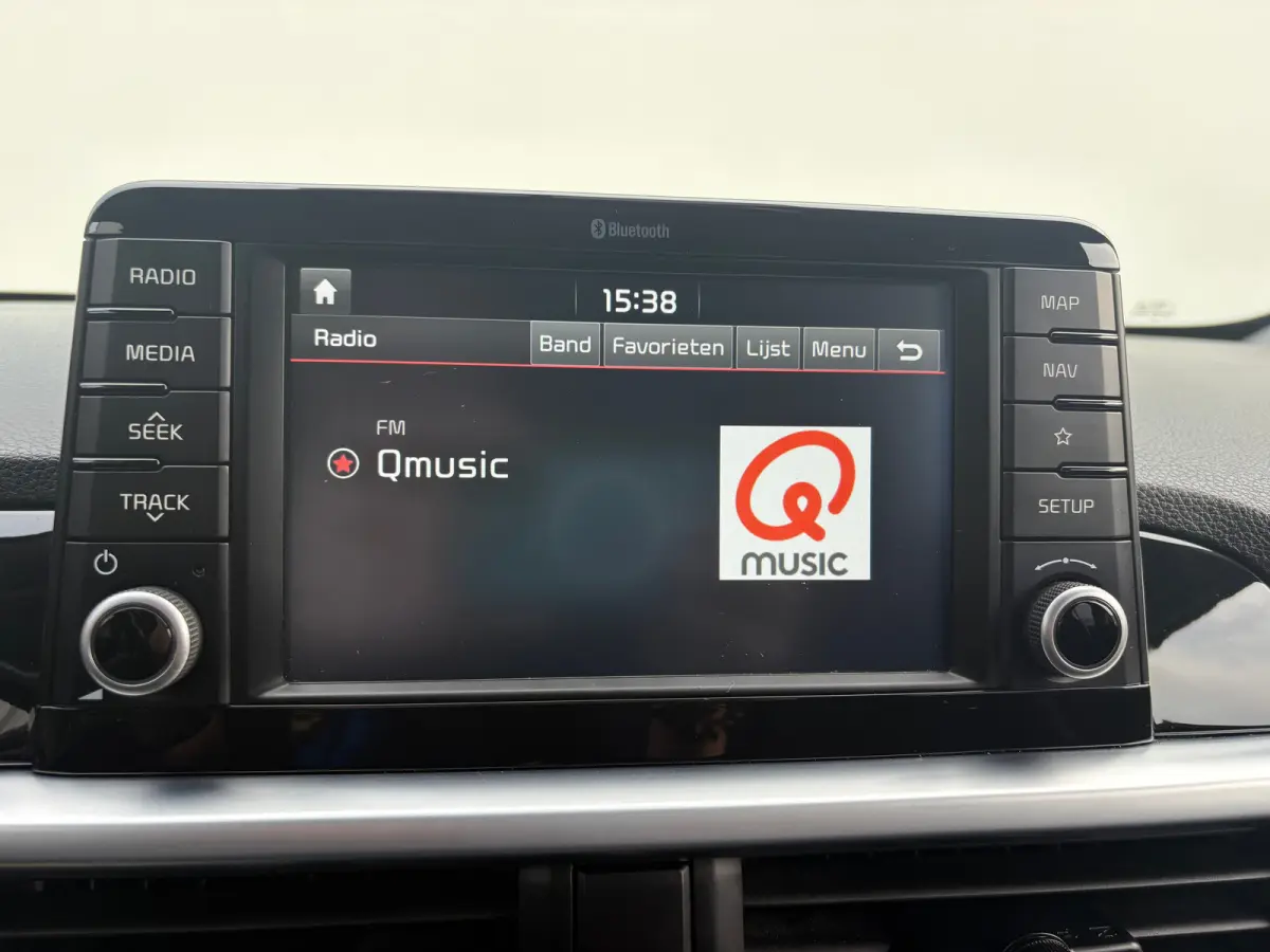 1.0 CVVT Design Edition |AIRCO| ELEKTRISCHE RAMEN VOOR| APPLE CARPLAY| ANDROIDAUTO| LICHTMETALEN VELGEN 16''|