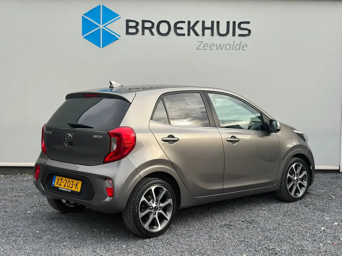 1.0 CVVT Design Edition |AIRCO| ELEKTRISCHE RAMEN VOOR| APPLE CARPLAY| ANDROIDAUTO| LICHTMETALEN VELGEN 16''|