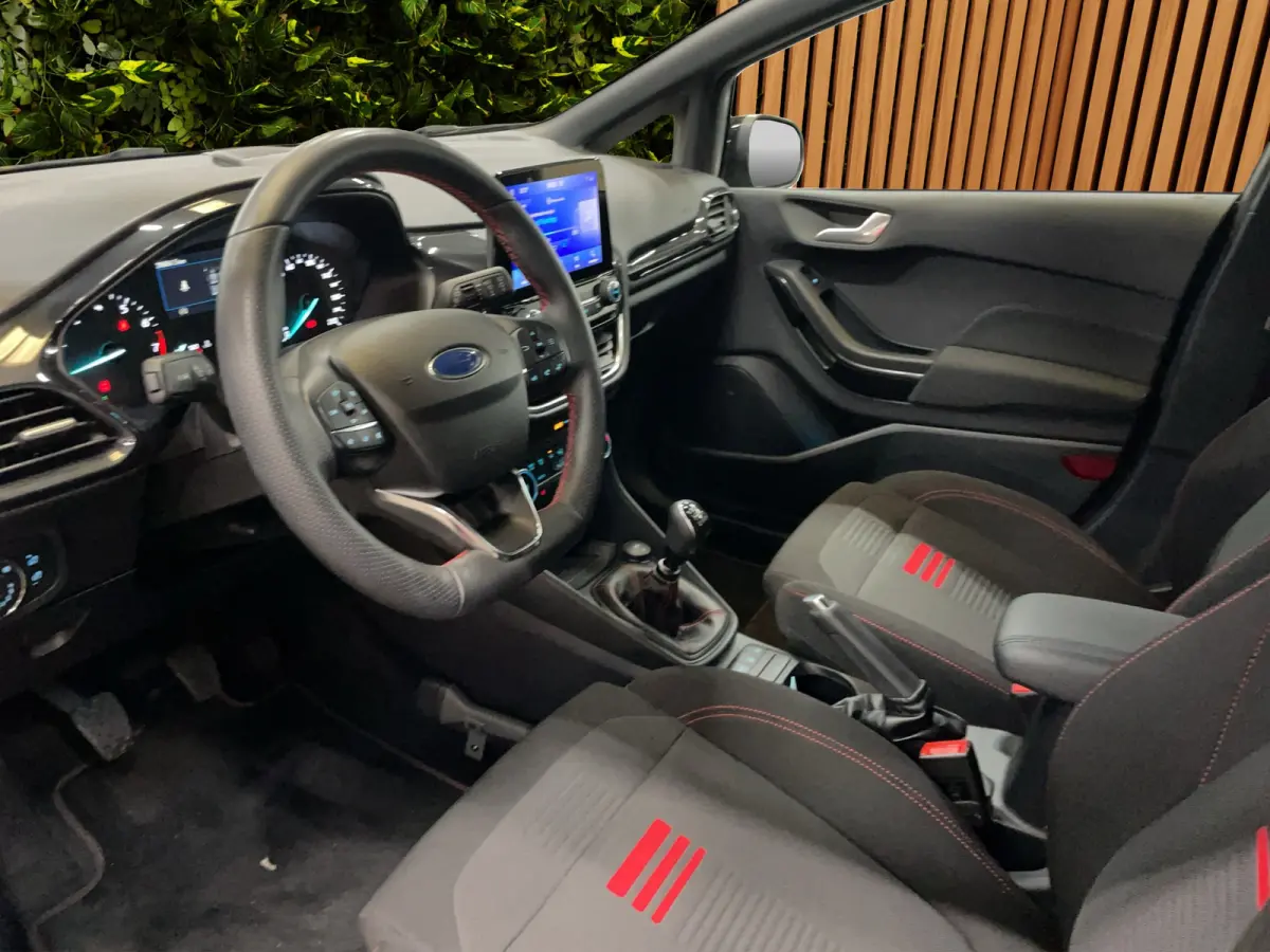 125PK ST-line X 5DRS B&0 | Winterpack | Camera | 1ste eigenaar | Nav | Cruise |