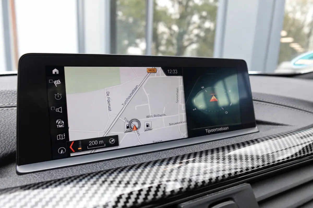 420i High Executive M SPORT KEYLESS PDC
