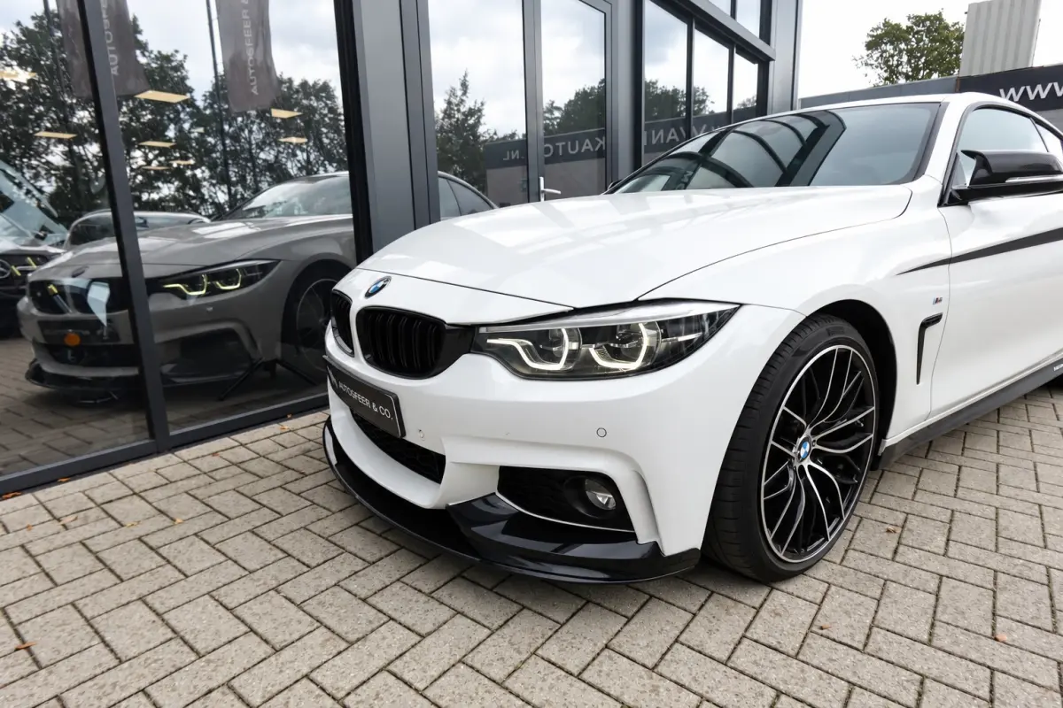 420i High Executive M SPORT KEYLESS PDC