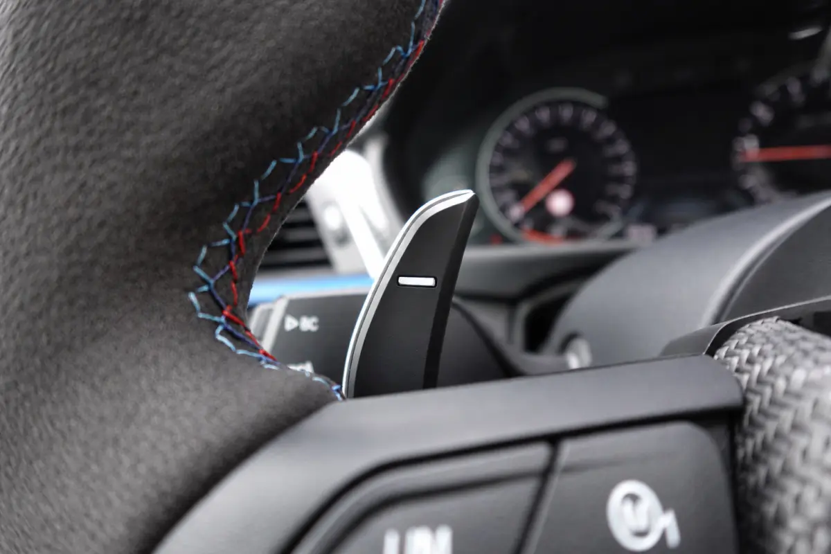 420i High Executive M SPORT KEYLESS PDC