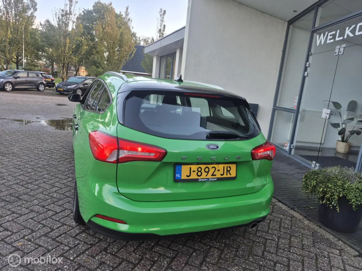 1.0 EcoBoost Trend Edition Airco|Navi|LED