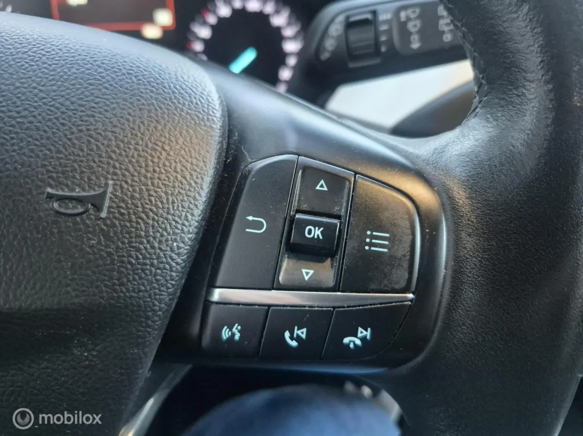 1.0 EcoBoost Trend Edition Airco|Navi|LED