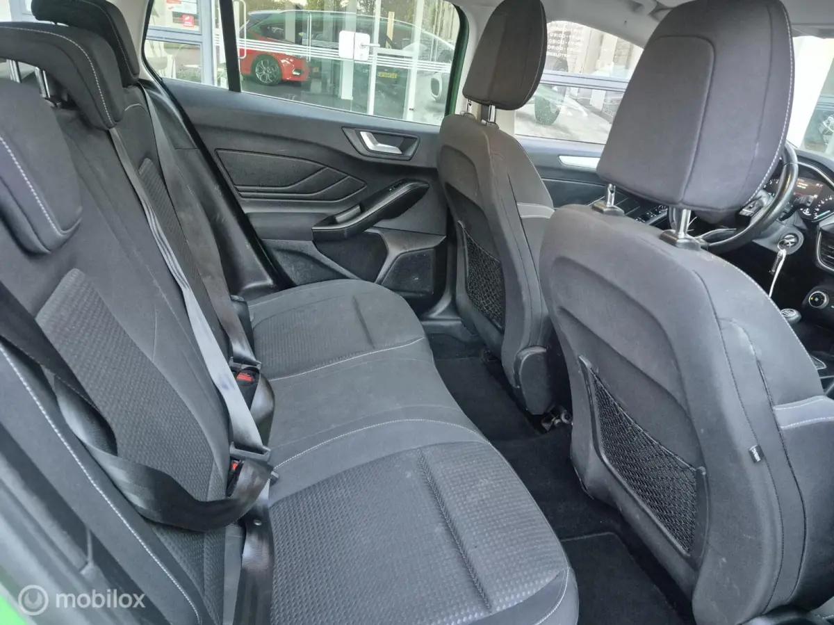 1.0 EcoBoost Trend Edition Airco|Navi|LED