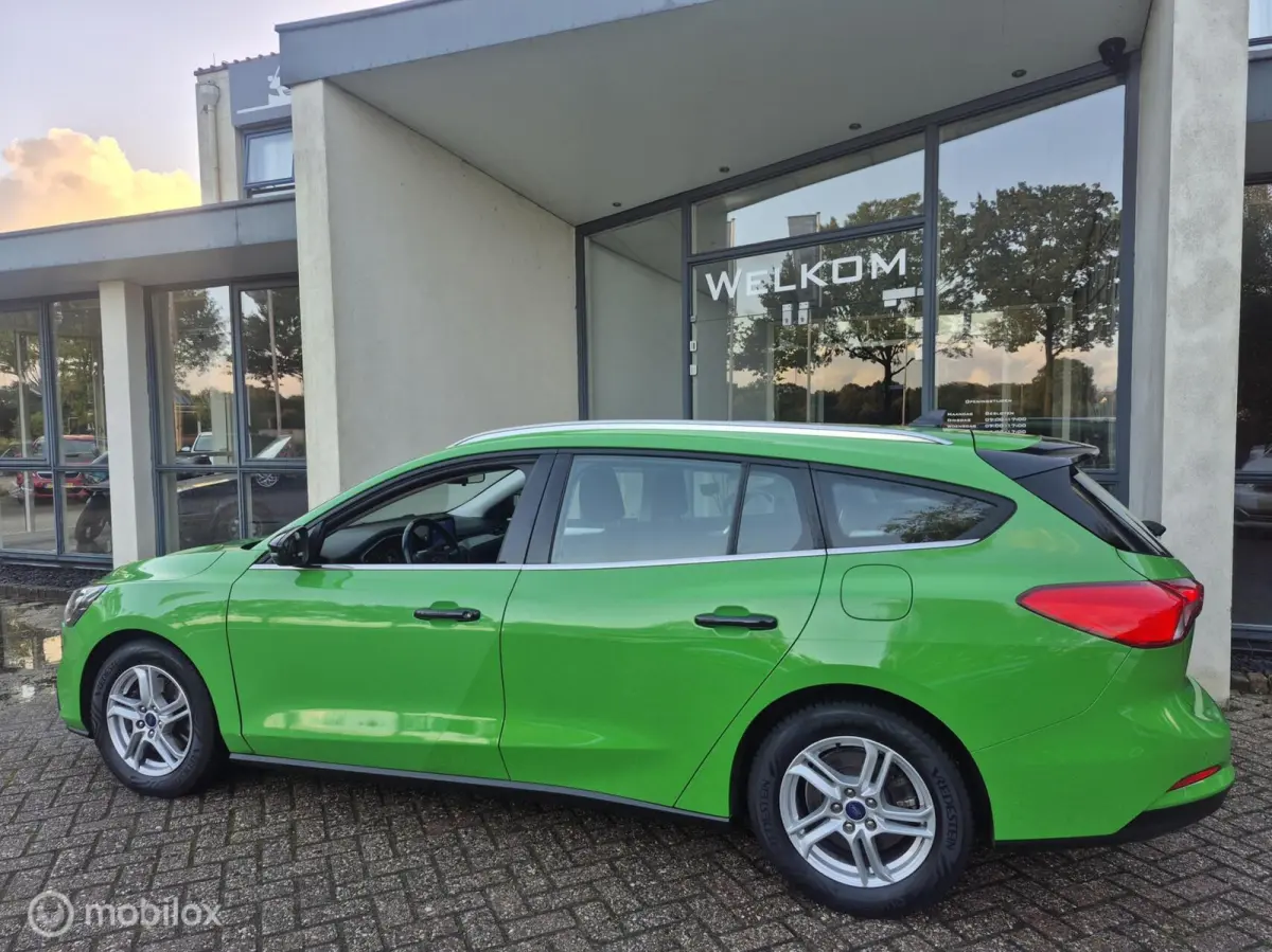 1.0 EcoBoost Trend Edition Airco|Navi|LED