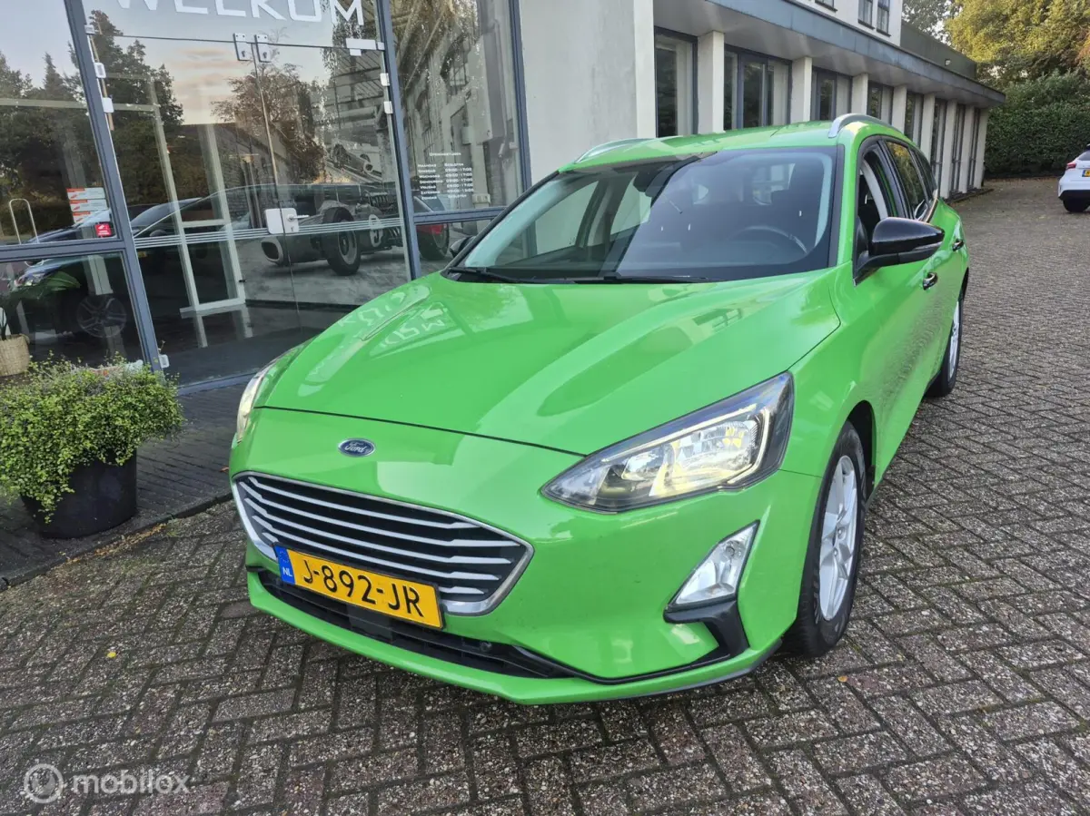1.0 EcoBoost Trend Edition Airco|Navi|LED