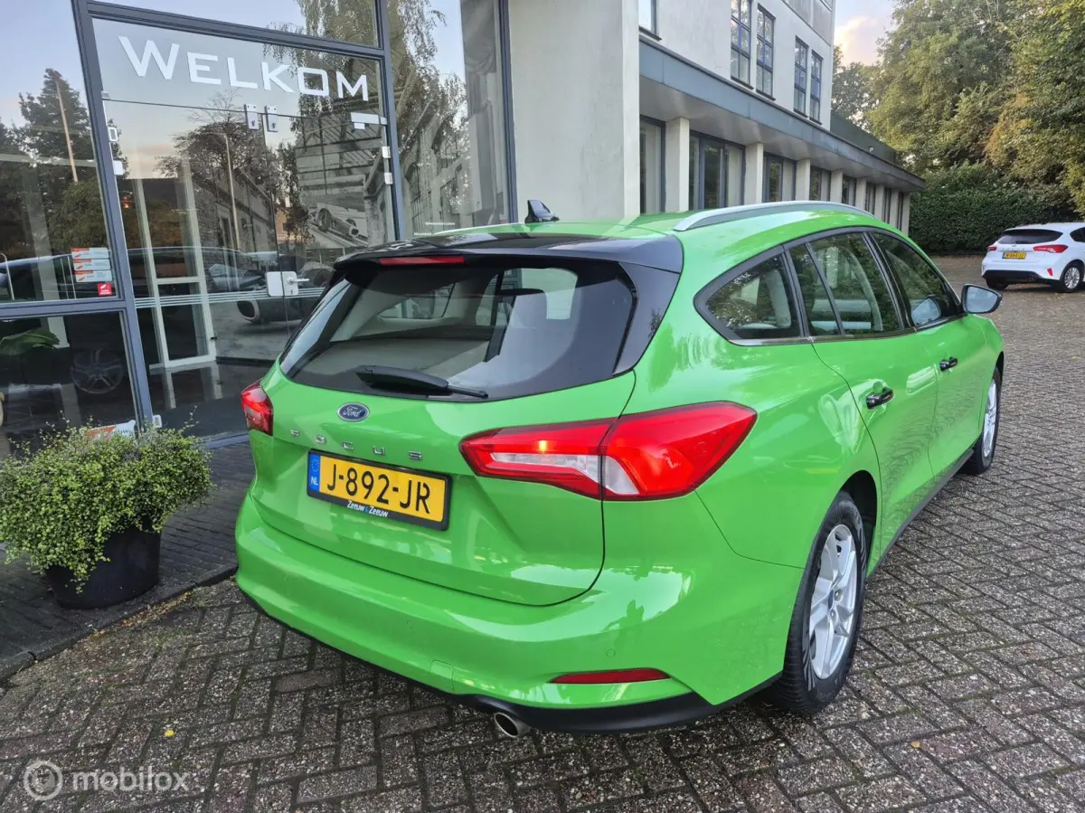 1.0 EcoBoost Trend Edition Airco|Navi|LED