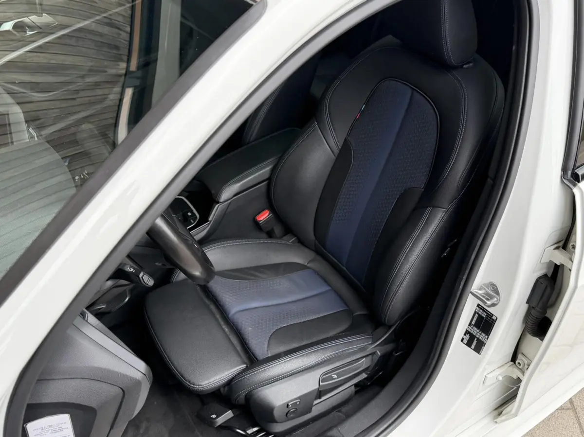 118i M Sport High Executive | PANORAMADAK | SFEER | TREKHAAK