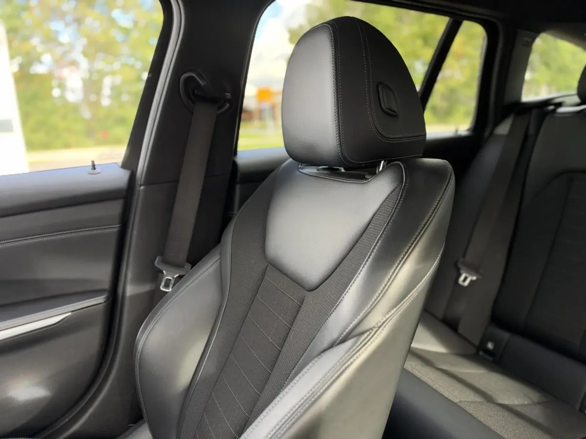330e xDrive Sportline M SOH 94%|Trekhaak