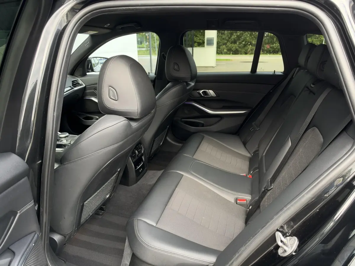 330e xDrive Sportline M SOH 94%|Trekhaak