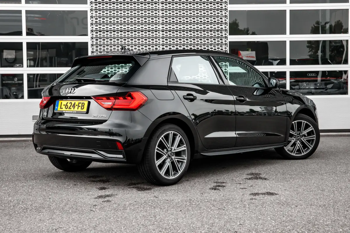 25 TFSI epic