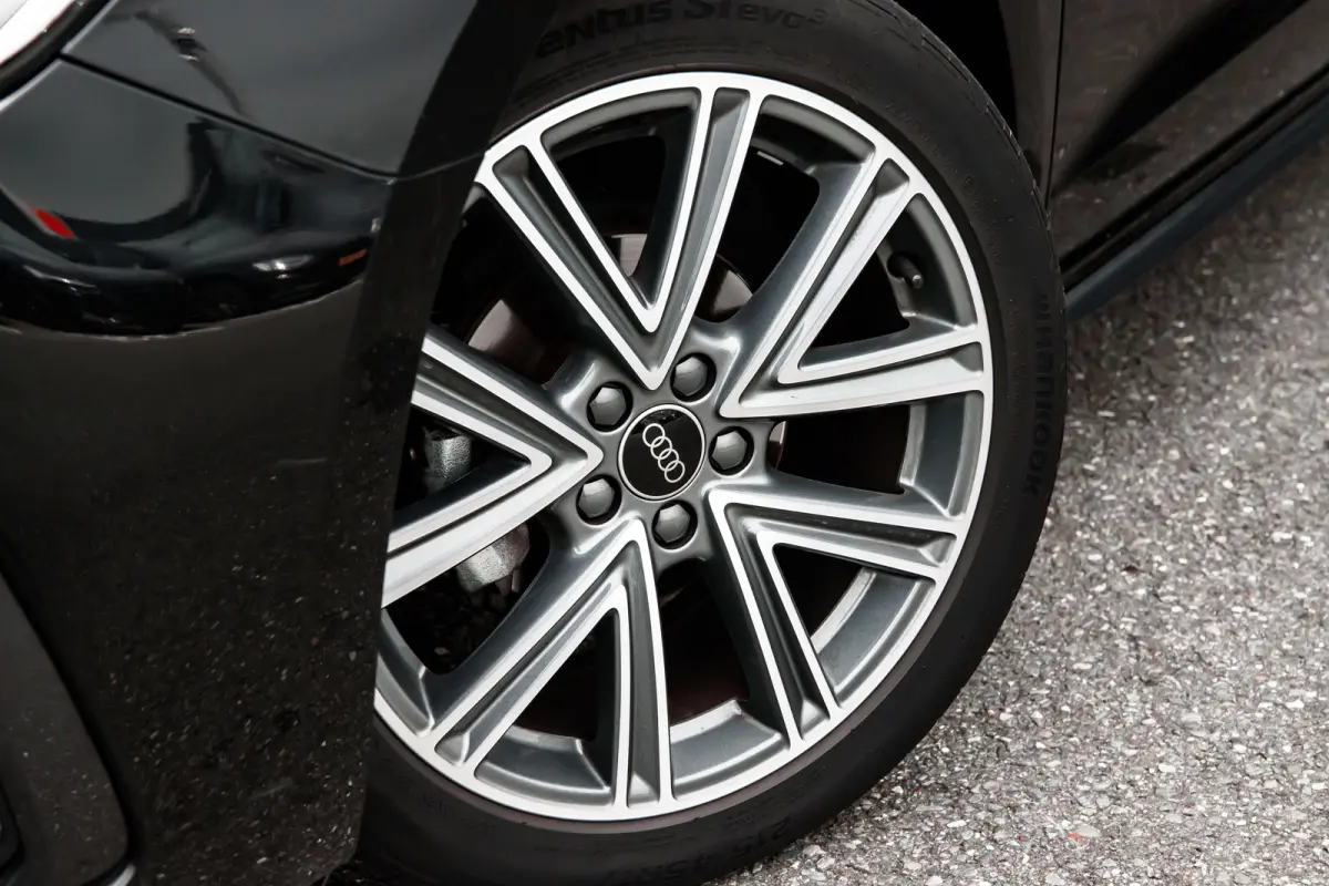 25 TFSI epic