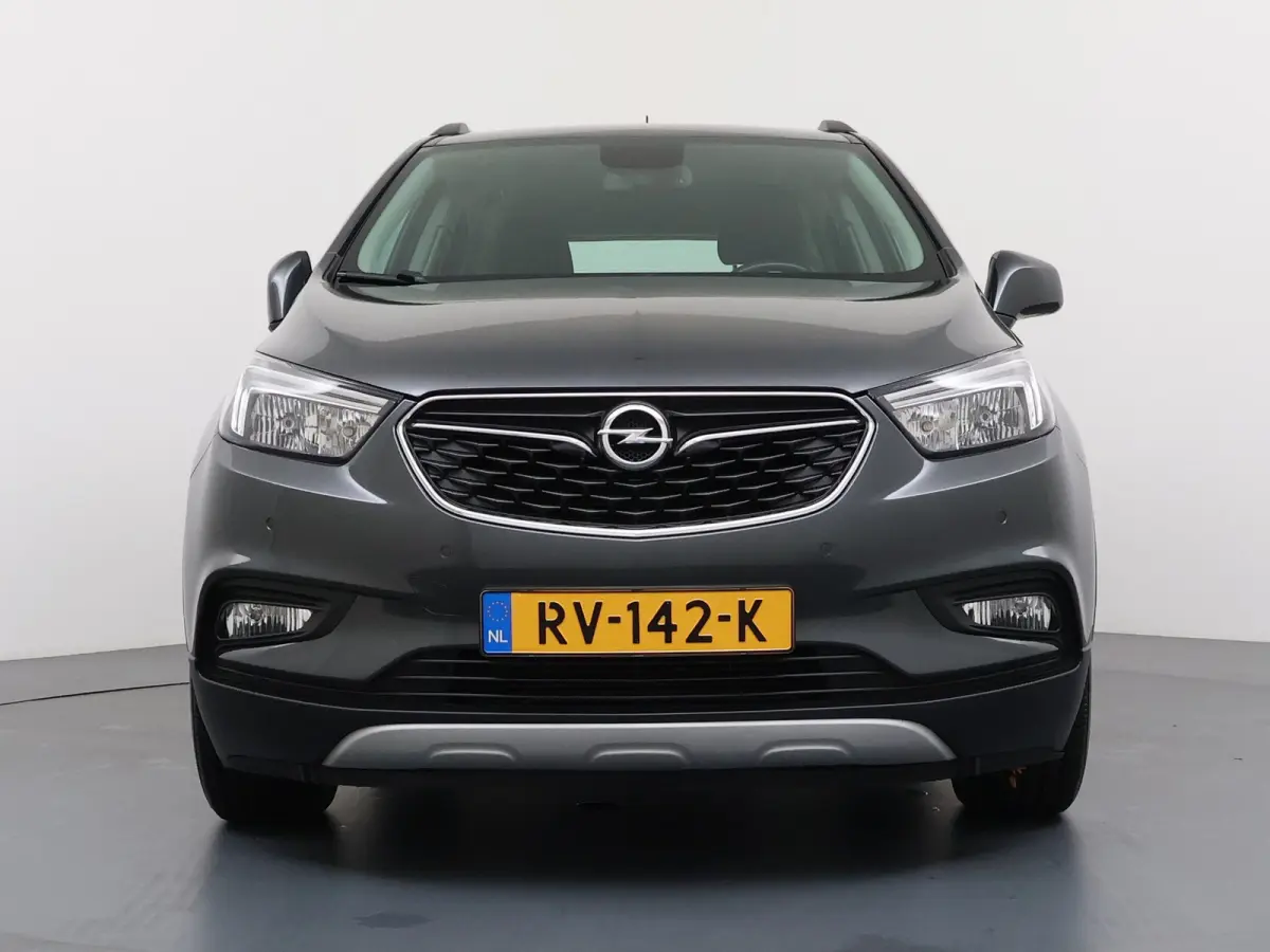 1.4 Turbo Innovation / Trekhaak / Navigatie / Parkeersensoren / Carplay / LED / Ecc / 17 '' LMV