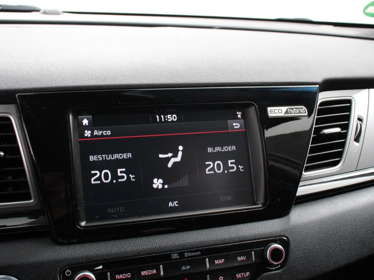 1.6 GDi Hybrid ExecutiveLine Automaat JBL Climate control Cruise control Trekhaak Camera Lichtmetalen velgen Navigatie Stoelverwarming Stoelverkoeling Stuurverwarming