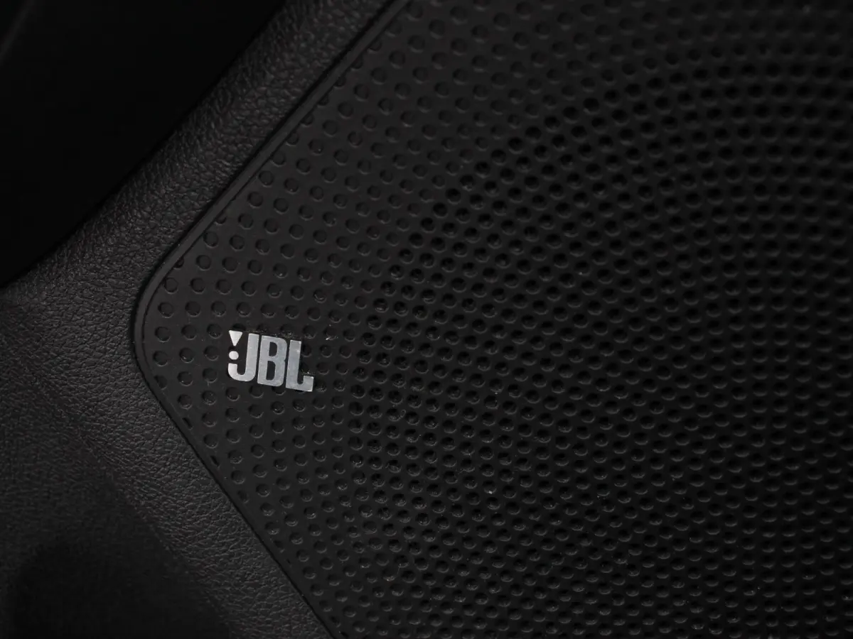 1.6 GDi Hybrid ExecutiveLine Automaat JBL Climate control Cruise control Trekhaak Camera Lichtmetalen velgen Navigatie Stoelverwarming Stoelverkoeling Stuurverwarming