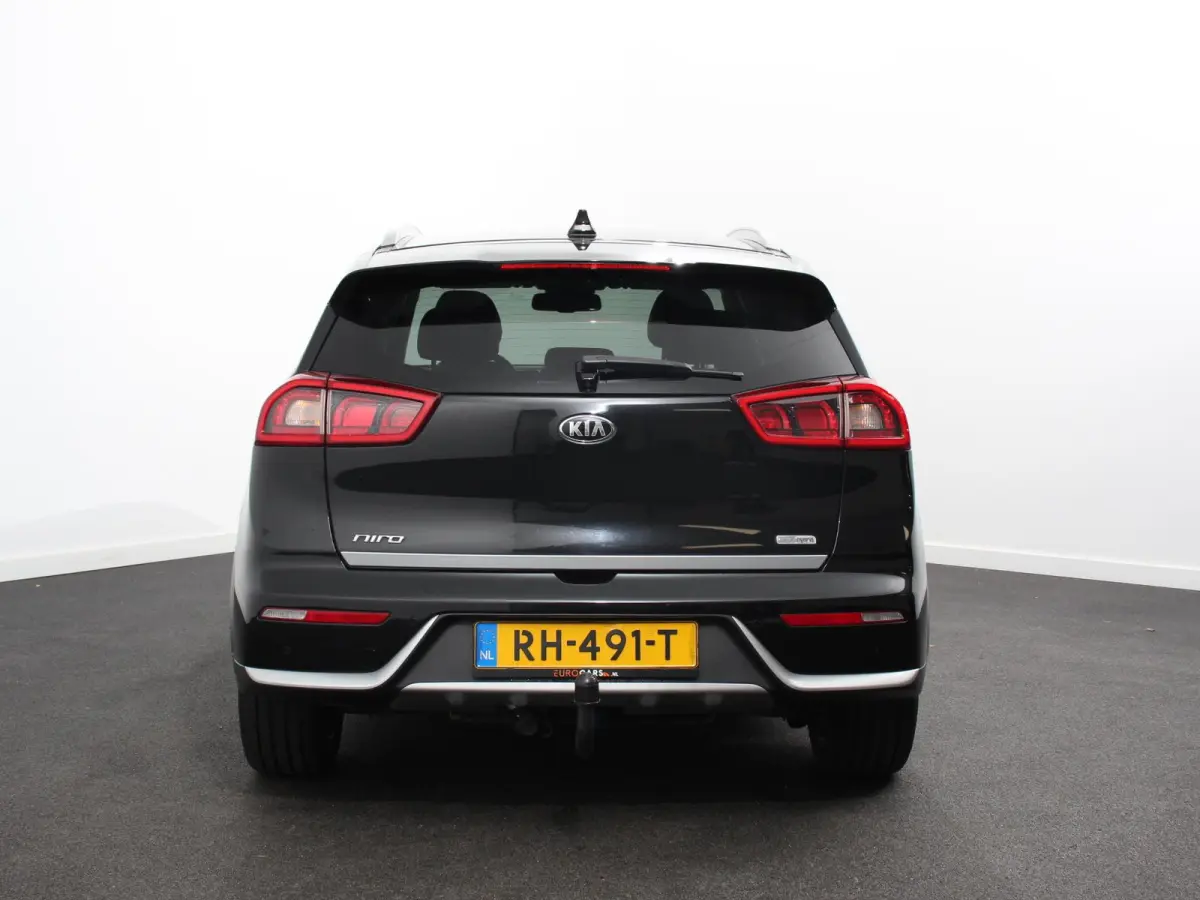1.6 GDi Hybrid ExecutiveLine Automaat JBL Climate control Cruise control Trekhaak Camera Lichtmetalen velgen Navigatie Stoelverwarming Stoelverkoeling Stuurverwarming