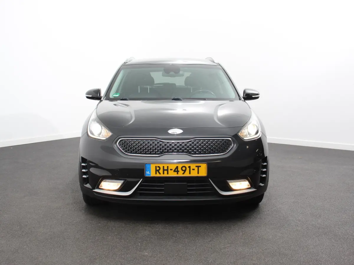1.6 GDi Hybrid ExecutiveLine Automaat JBL Climate control Cruise control Trekhaak Camera Lichtmetalen velgen Navigatie Stoelverwarming Stoelverkoeling Stuurverwarming
