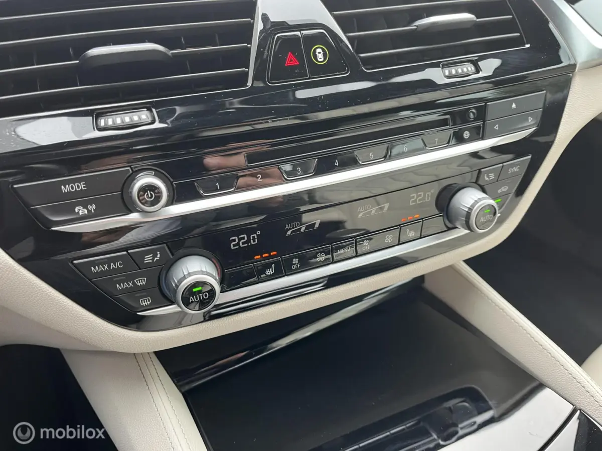 530i Aut. High Exe, Luxury, Comfortstoel, Headup