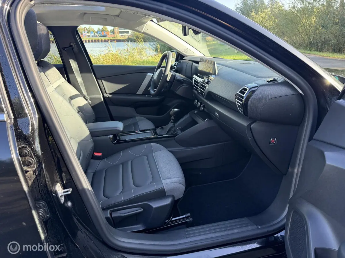 1.2 MAX | Headup | Pano | 360 | CarPlay | Garanti