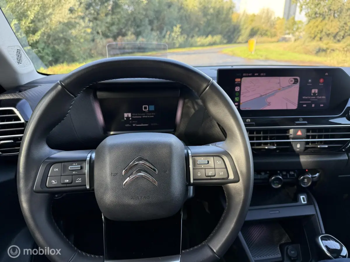 1.2 MAX | Headup | Pano | 360 | CarPlay | Garanti