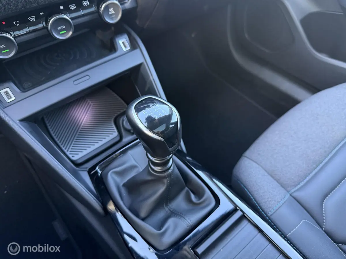 1.2 MAX | Headup | Pano | 360 | CarPlay | Garanti