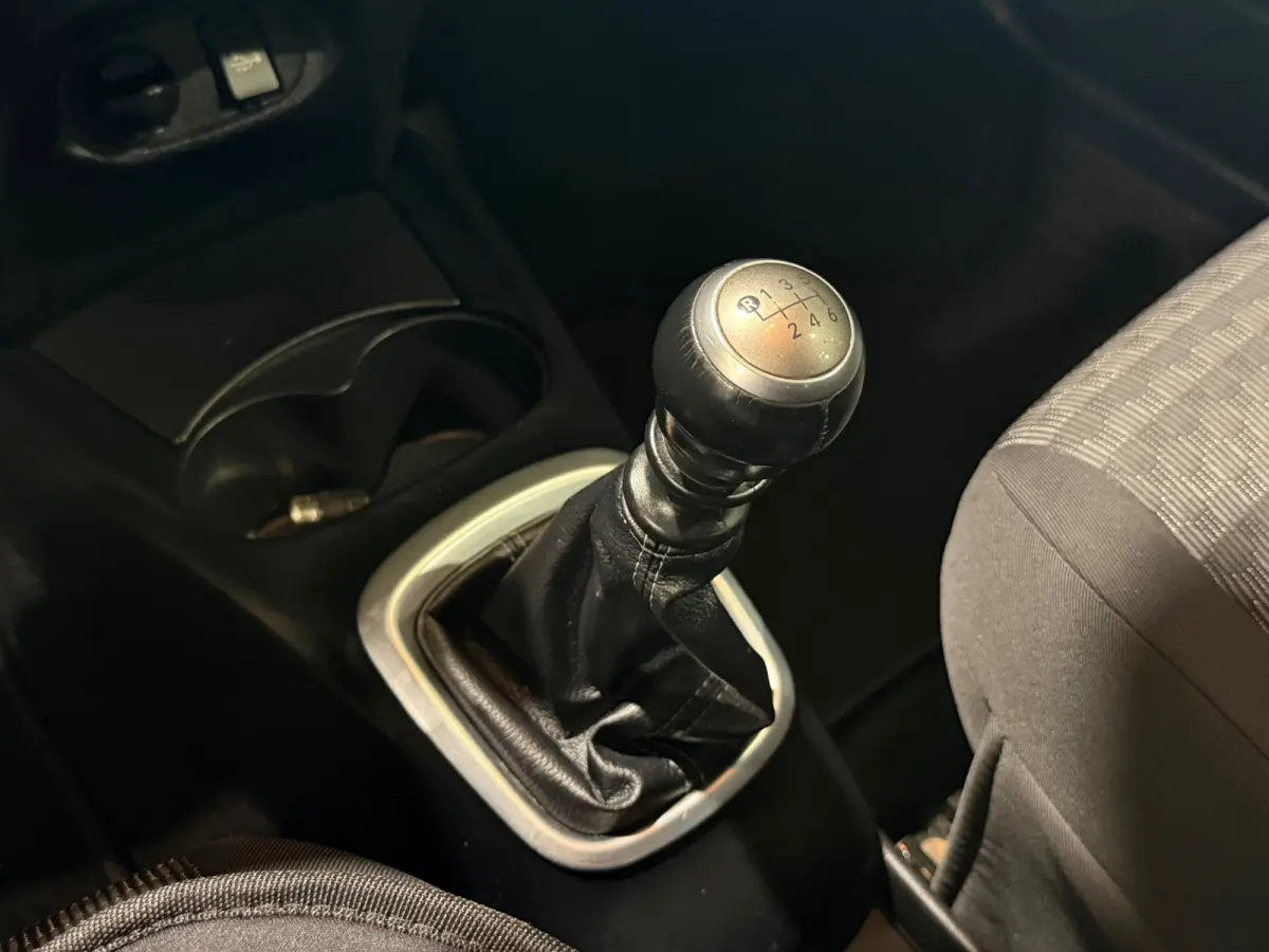 1.3 VVT-i Trend Navi Airco Cruise Camera Nieuwe Apk