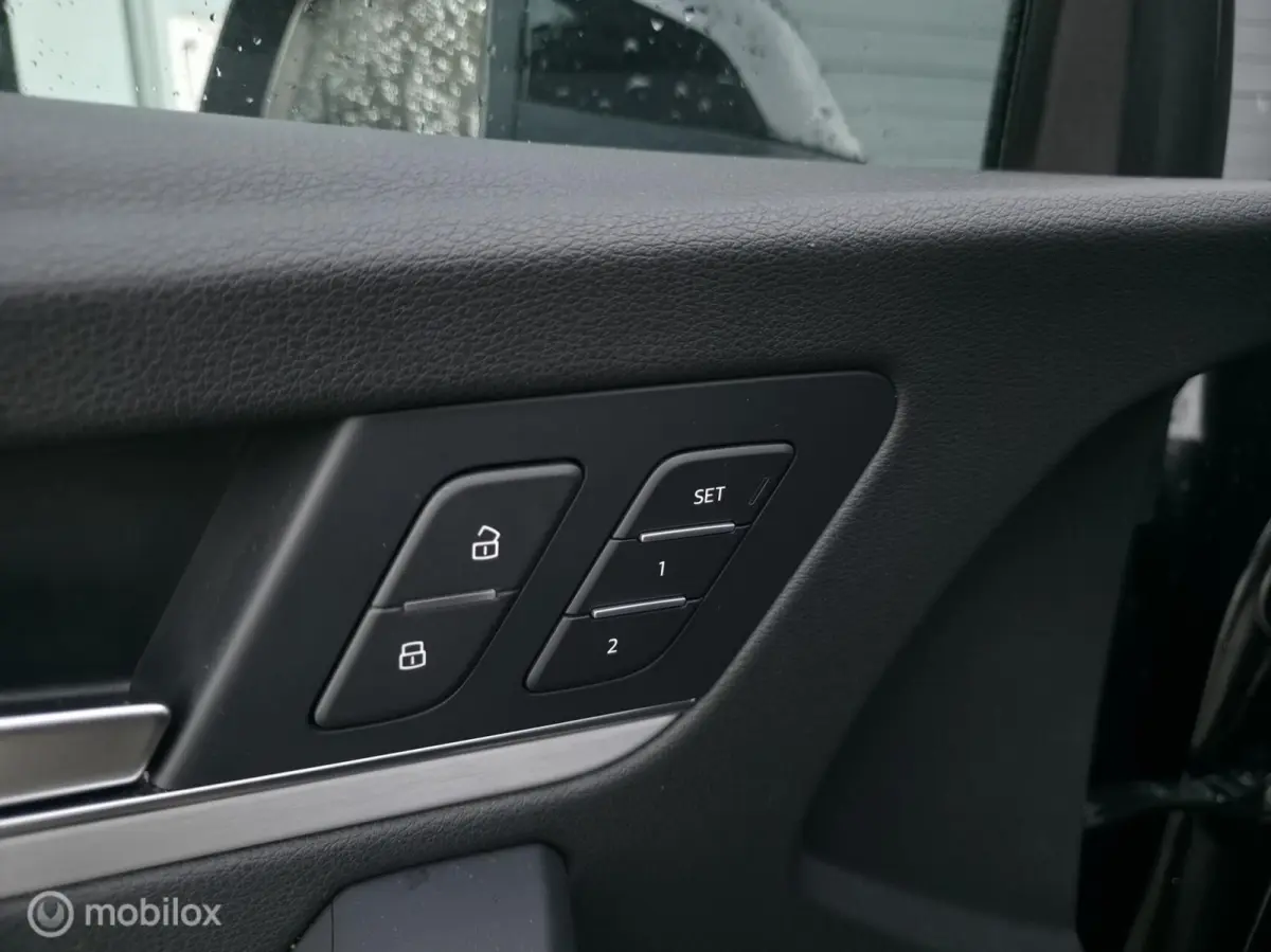 55 TFSI e S-Line / Memory / Cam / Carplay